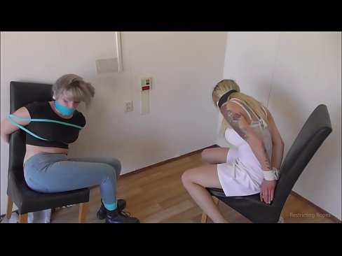❤️ צוגעבונדן / צוגעבונדן און געגאסען / מיידל אין נויט קוואַליטעט פּאָרן אין פּאָרן yi.123sex.ru ️❤